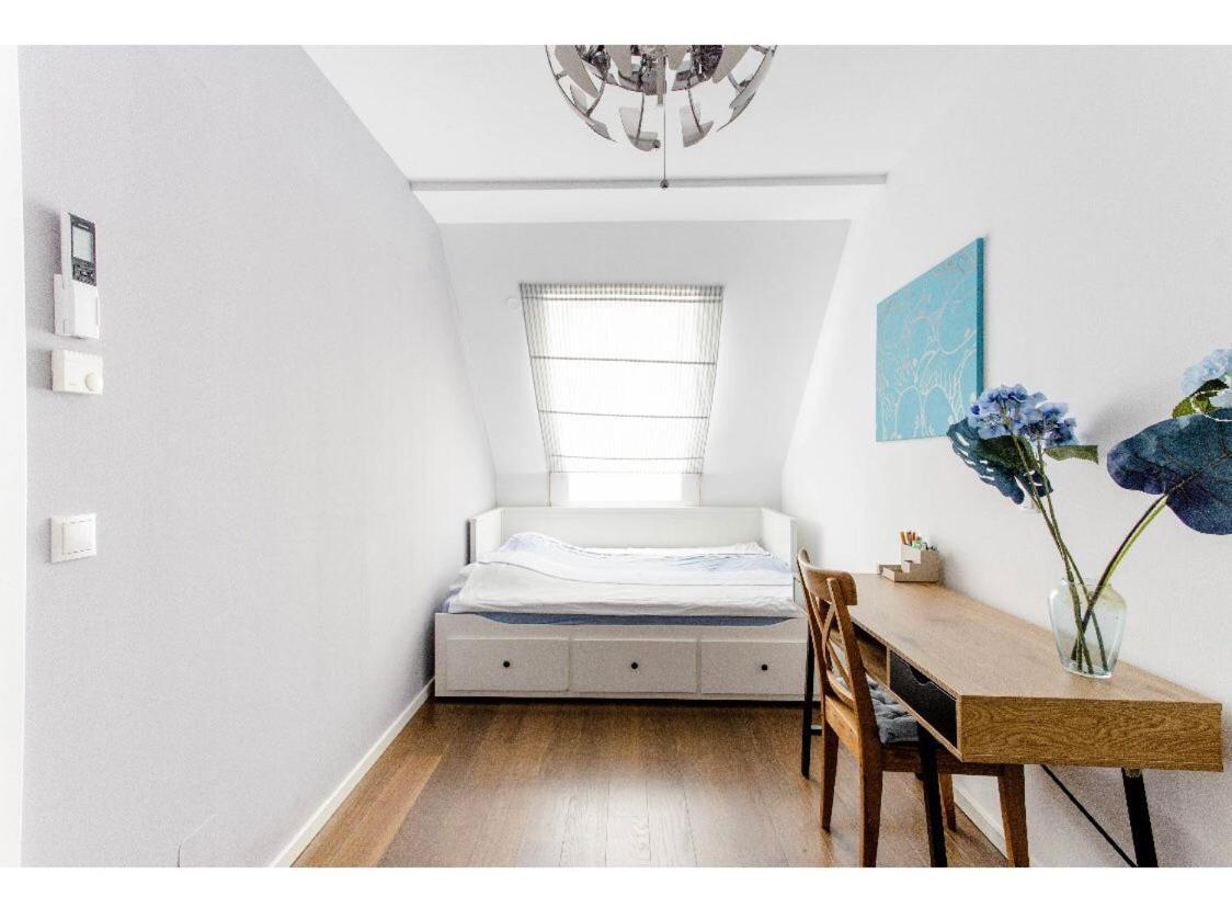 Stylish Rooms, Sunny Terrace In Vienna City Center Exterior photo
